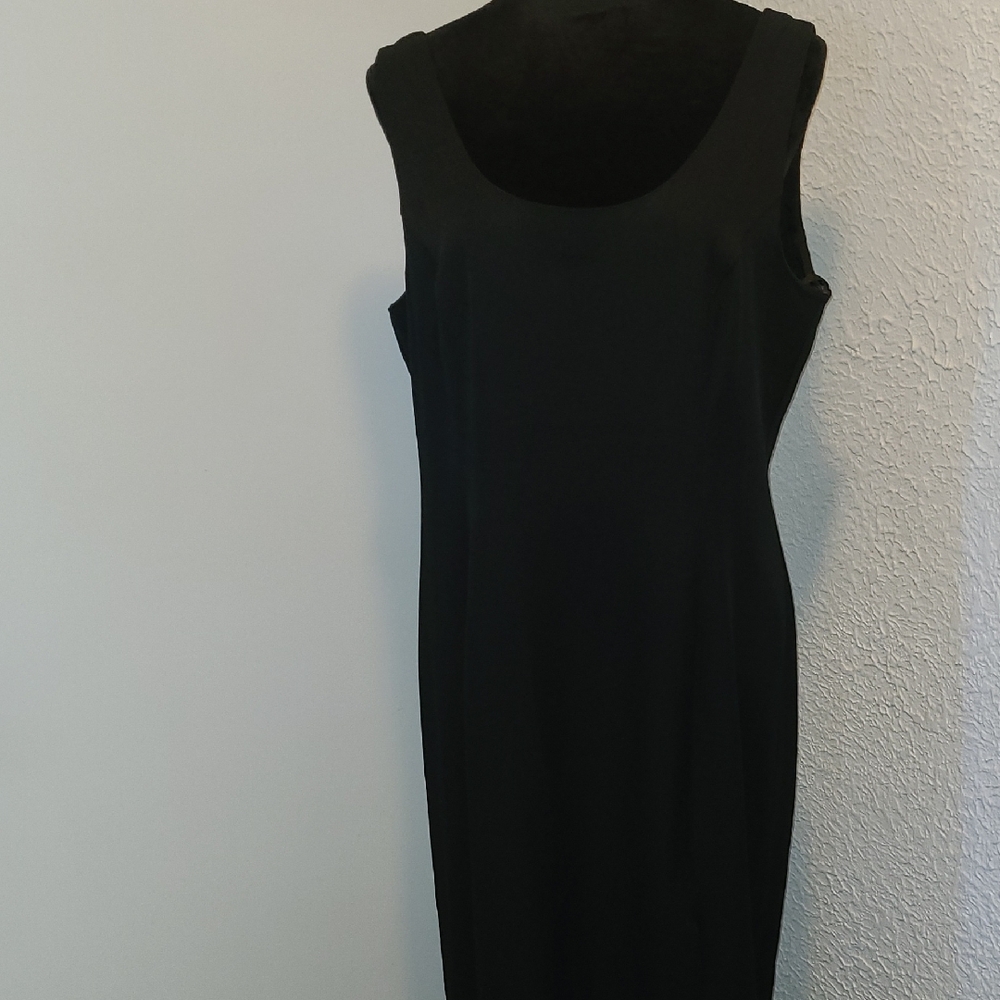 En Francais by Huey Waltzer Women’s Black Evening Gown with Slit Size 14 Vintage